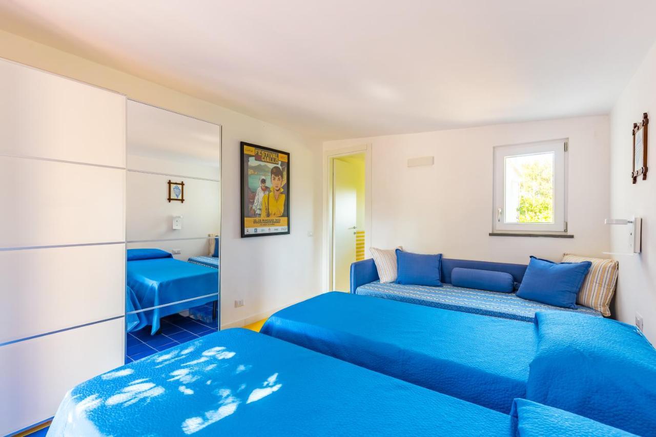 Capri Turquoise By Napoliapartments Екстериор снимка