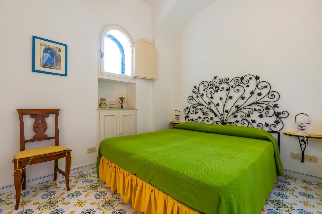 Capri Turquoise By Napoliapartments Екстериор снимка
