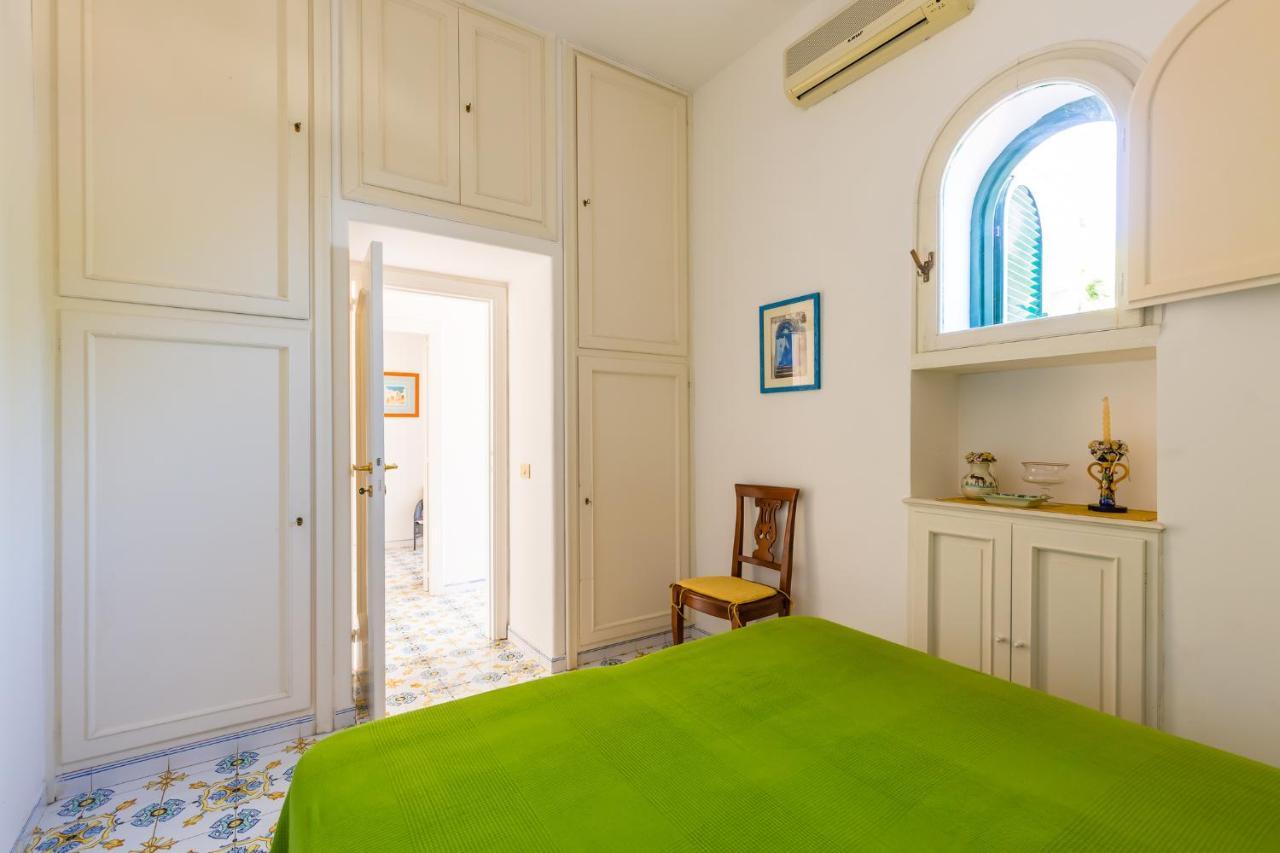 Capri Turquoise By Napoliapartments Екстериор снимка