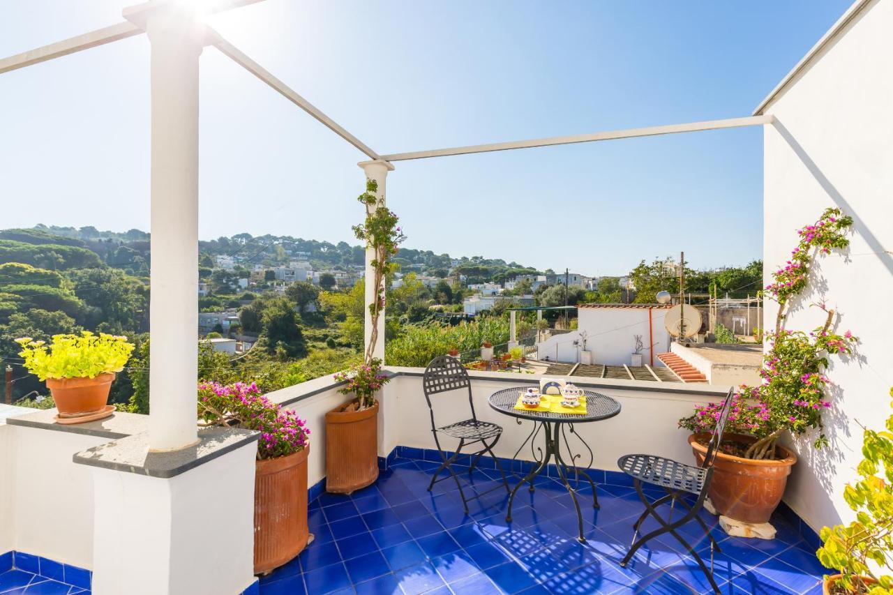 Capri Turquoise By Napoliapartments Екстериор снимка