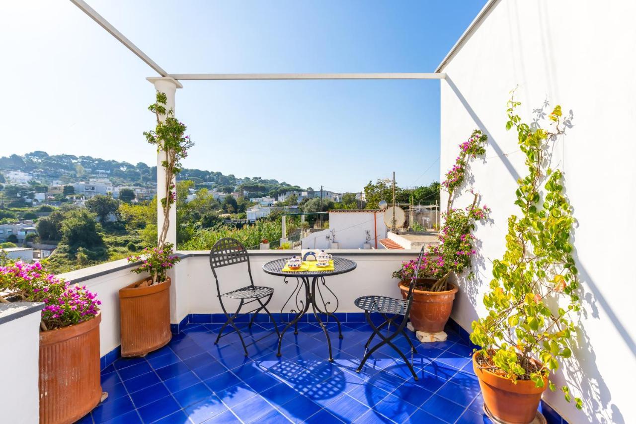 Capri Turquoise By Napoliapartments Екстериор снимка