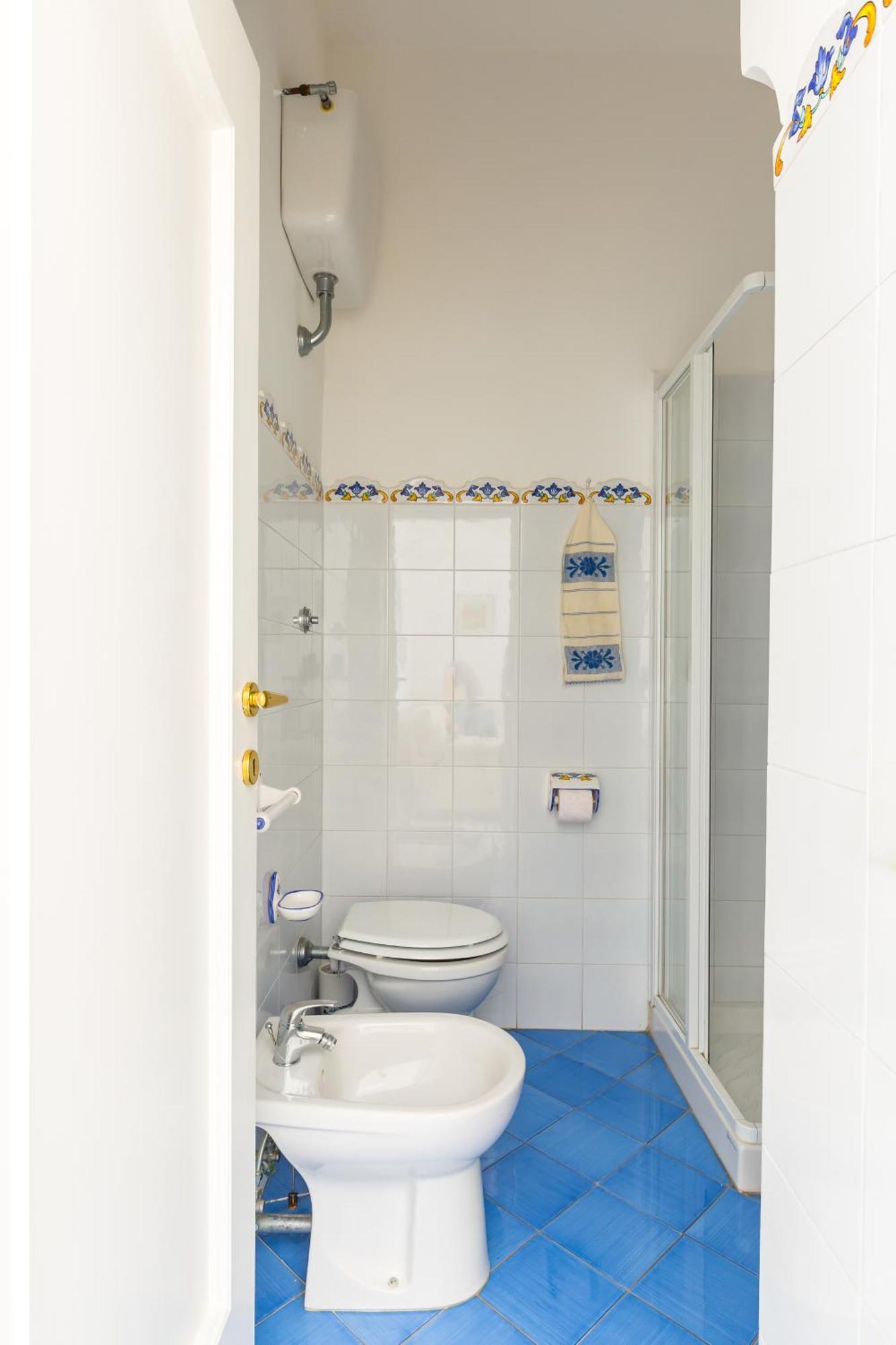 Capri Turquoise By Napoliapartments Екстериор снимка