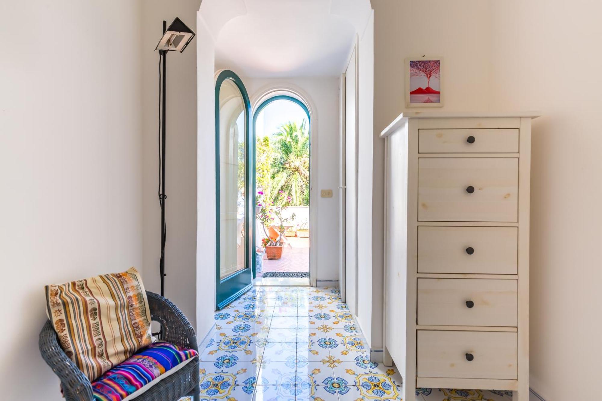 Capri Turquoise By Napoliapartments Екстериор снимка