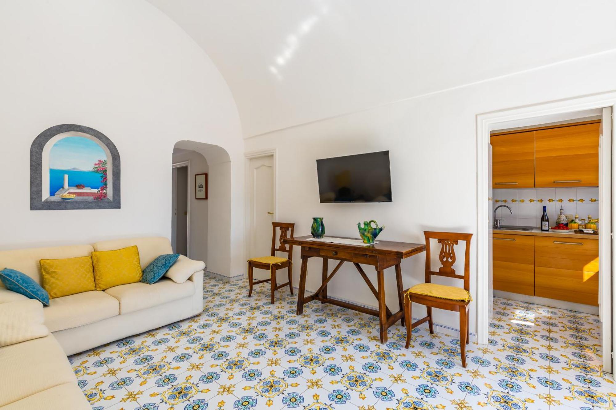 Capri Turquoise By Napoliapartments Екстериор снимка
